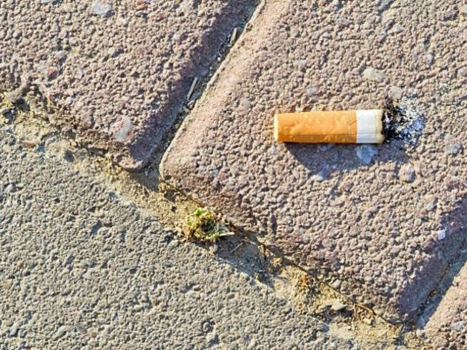 pack of cigarettes in french Old Pack Gauloises Typical French Cigarettes Editorial Stock Photo - Stock Image pack of cigarettes in french Old Pack Gauloises Typical French Cigarettes Editorial Stock Photo - Stock Image