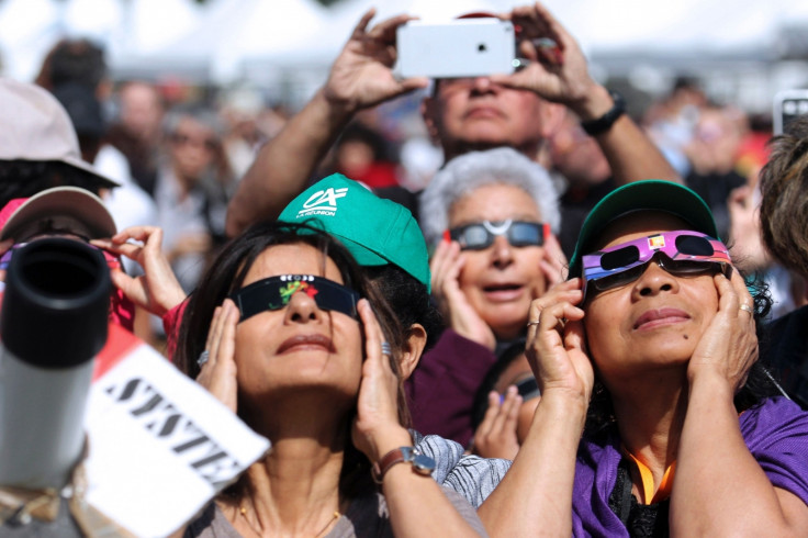 Amazon issuing refund for fake eclipse glasses