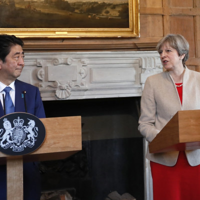 Theresa May and Shinzō Abe