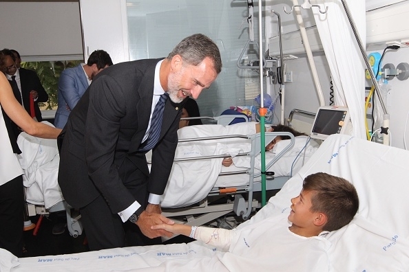King Felipe and Queen Letizia meet victims