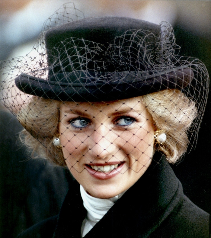 The life of Diana, Princess of Wales in 100 photographs