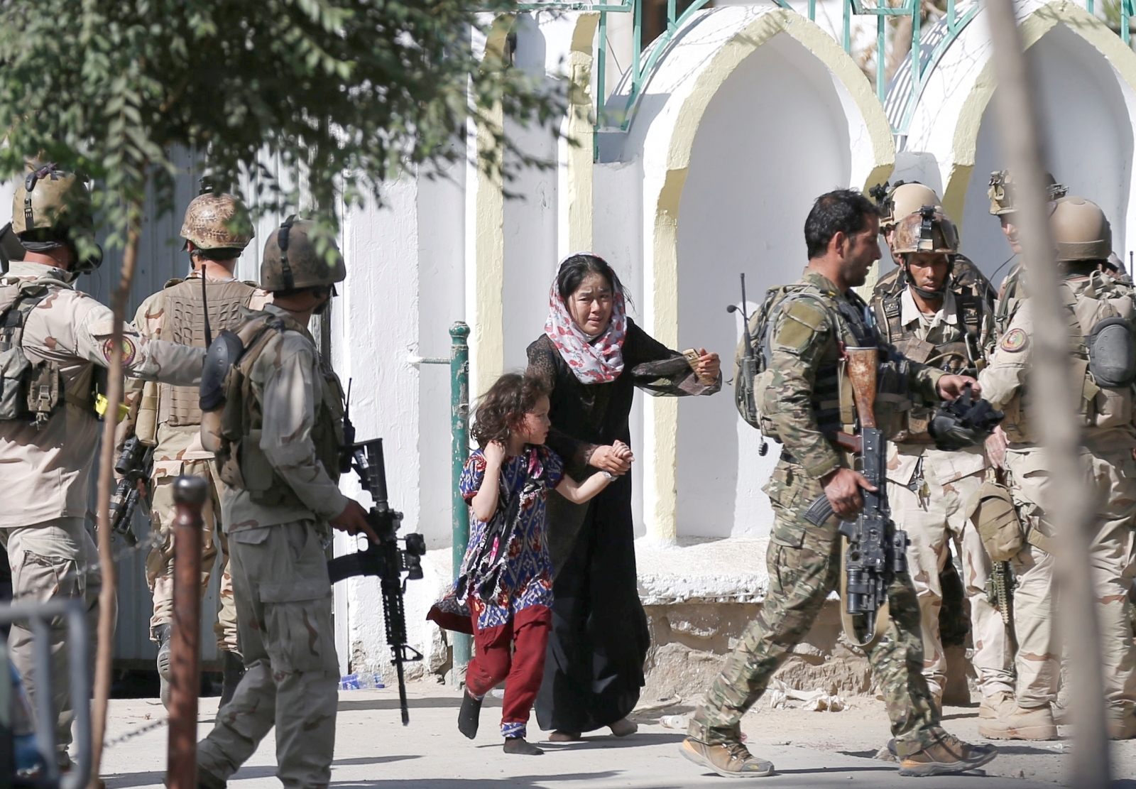 Gunmen Storm Shia Mosque In Kabul | IBTimes UK