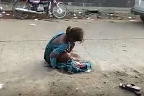 girl forced to give birth on street