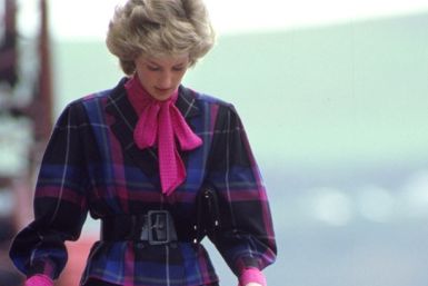 Rarely seen photos of Princess Diana