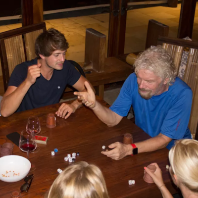 Branson and Virgin staff play perudo