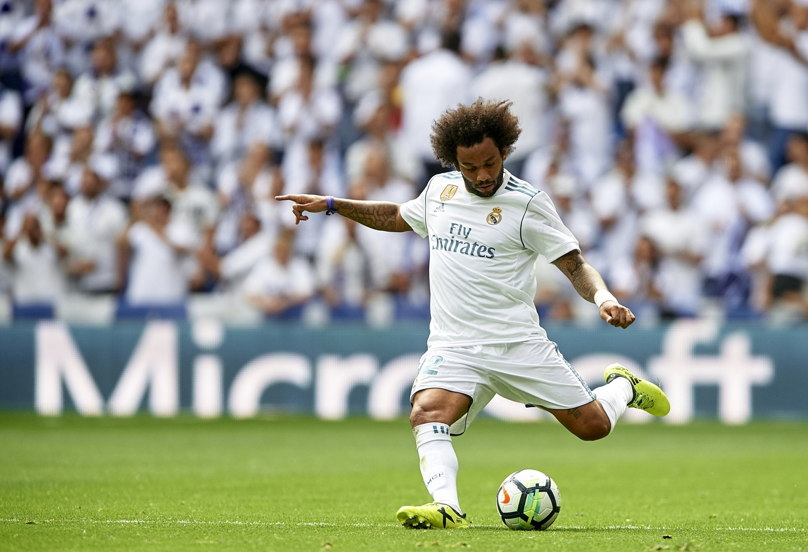 Marcelo agrees new Real Madrid deal until 2022 with four more expected