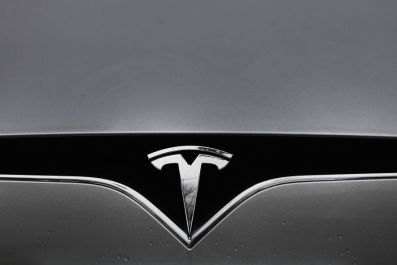 Tesla electric semi truck