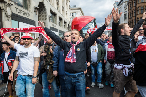 FC Köln Fans Storm London Streets In Spectacular Video 