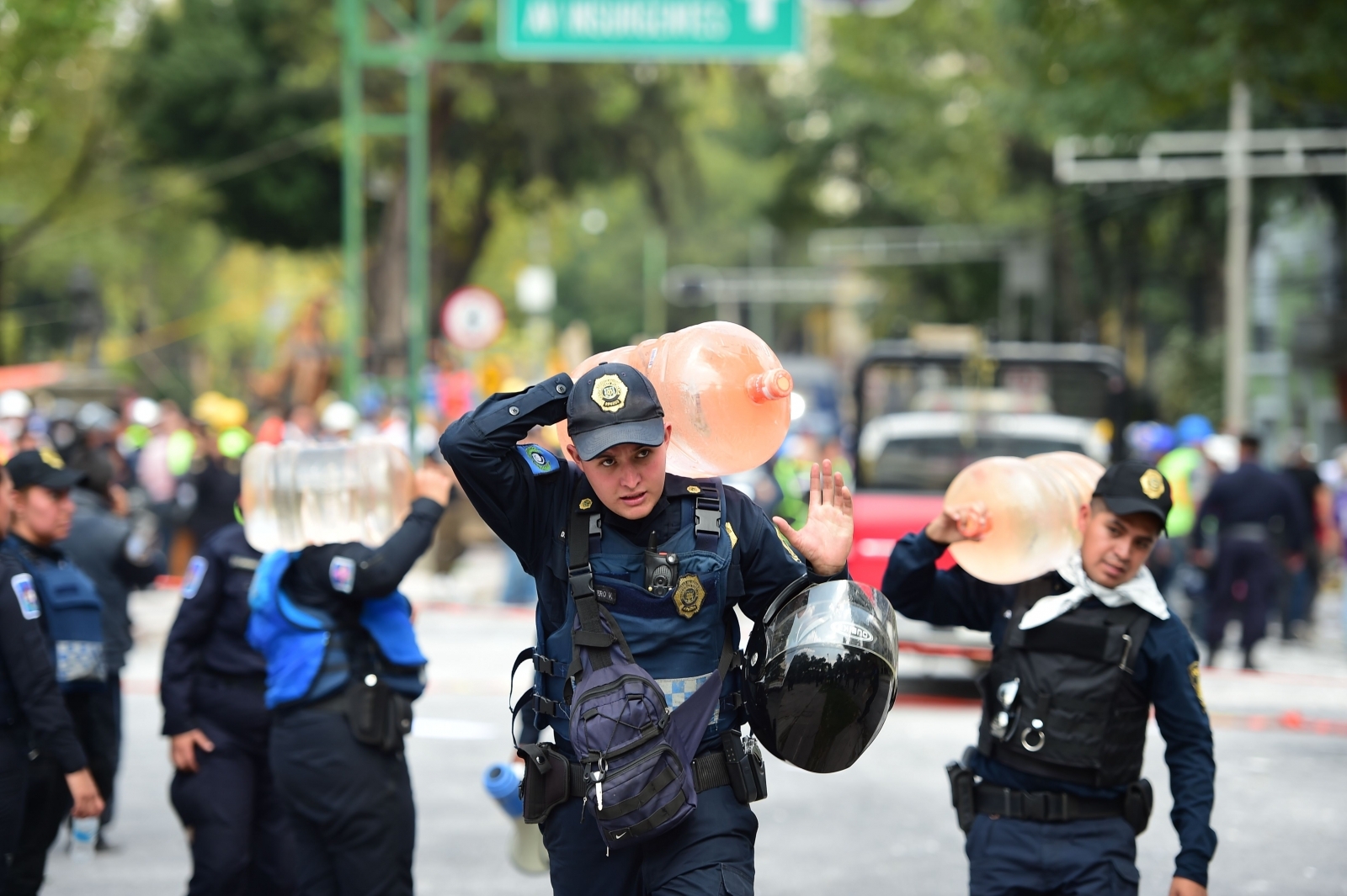 Companies pitch into relief effort after Mexican earthquake | IBTimes UK