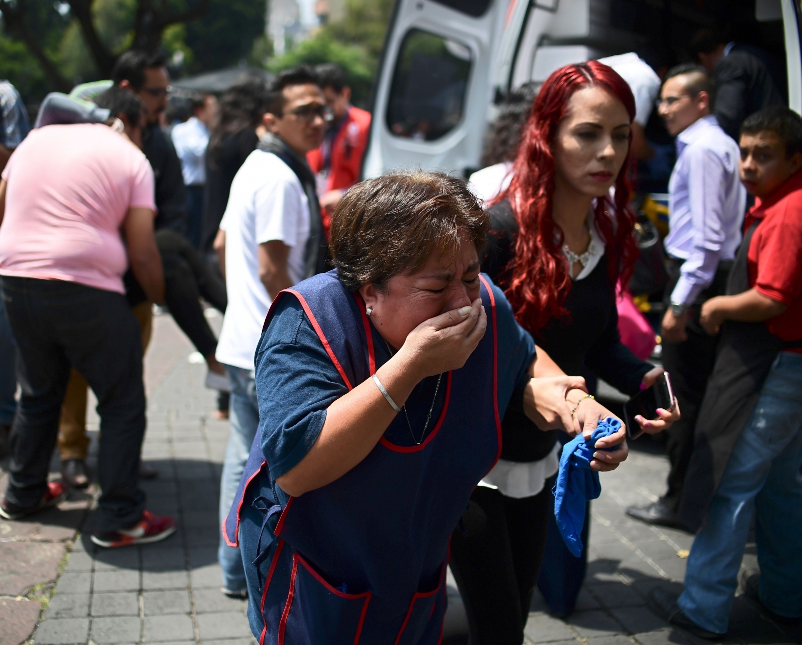 Dramatic Images Show The Force Of The 71 Magnitude Earthquake That Struck Central Mexico 8987