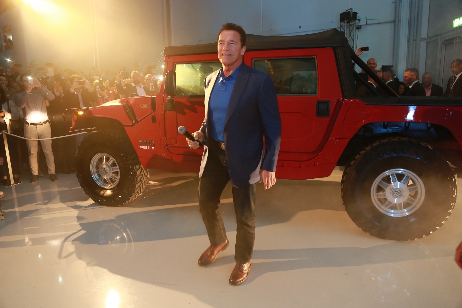 World's first electric Hummer revealed by Arnold Schwarzenegger