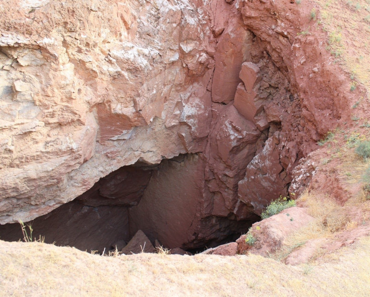 Kaptarhana cave