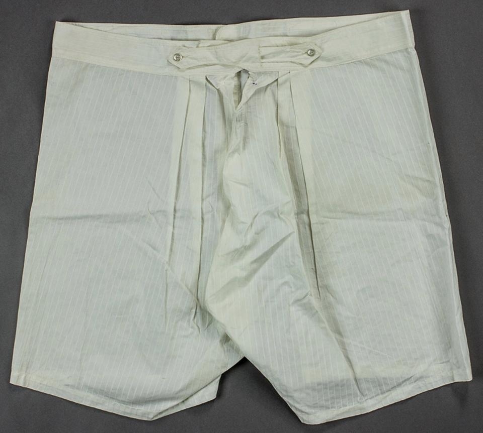 Adolf Hitler's 39-inch waist underwear with his initials sewn on sold ...