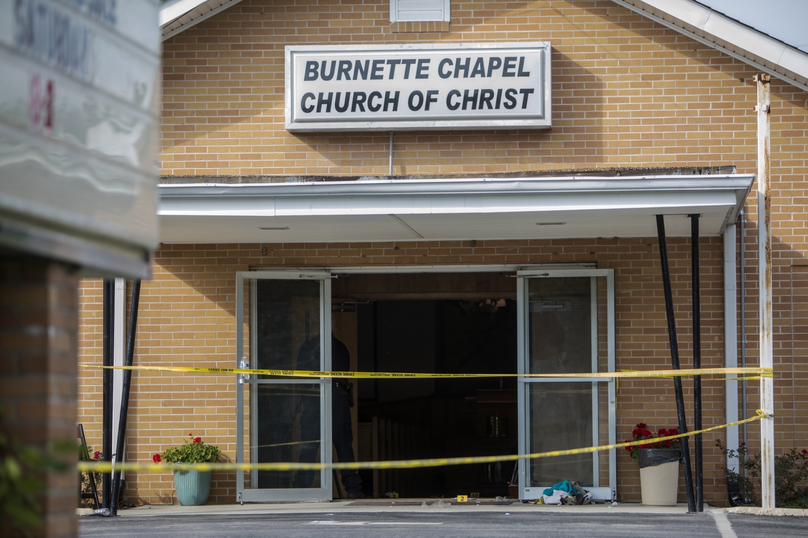 Tennessee Church Suspect Who Killed 1 And Injured Six Others Charged ...