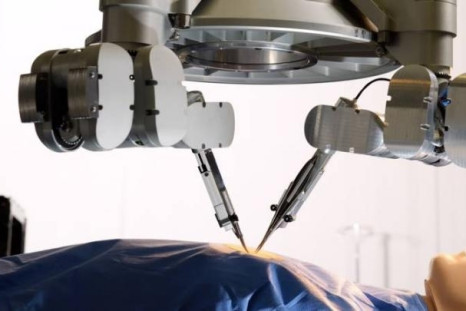 Robot conducts microsurgery
