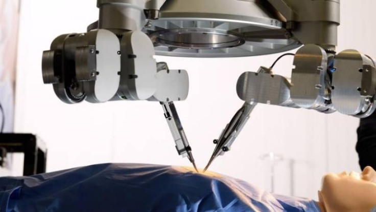 Robot conducts microsurgery