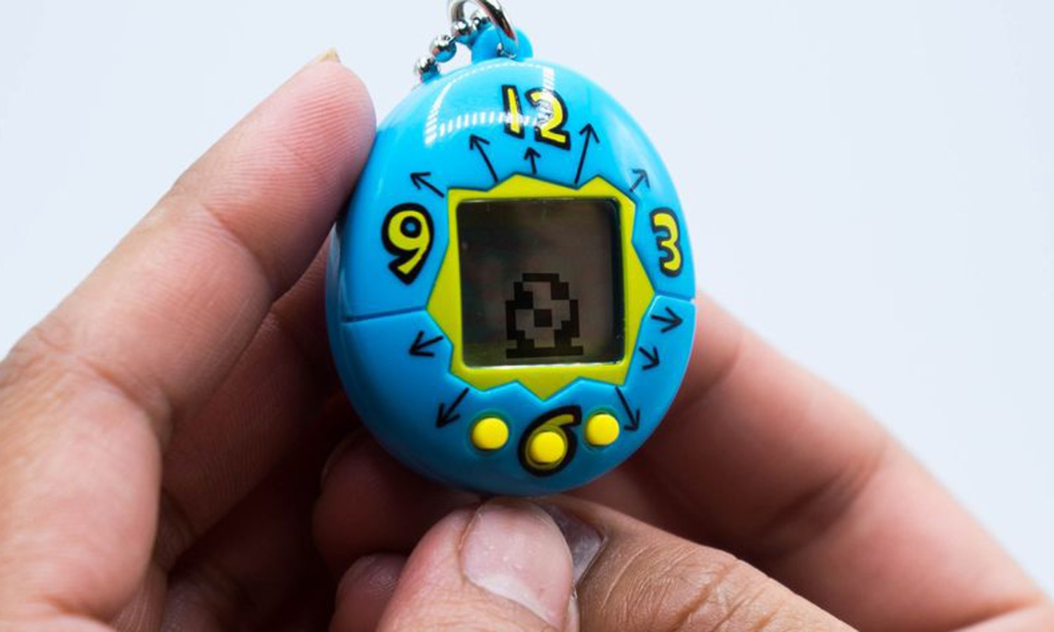 Tamagotchi Co To Znaczy Po Polsku Tamagotchi is back: Virtual pet phenomenon returning for 20th anniversary