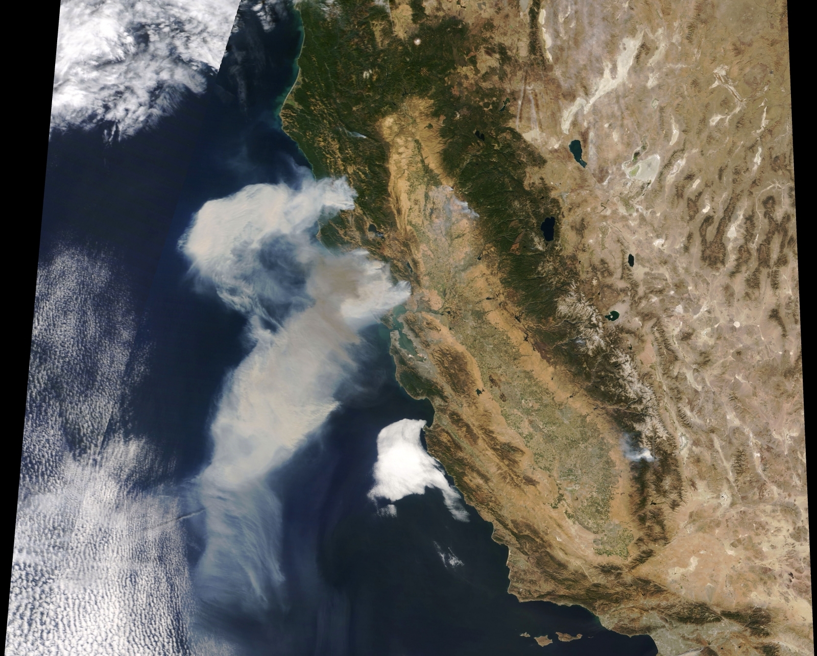 Nasa satellite captures images of devastating California wildfires