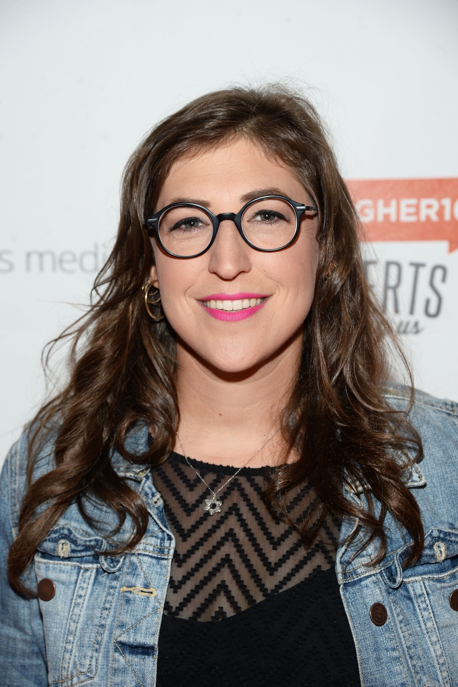 'sorry, You're Not A Feminist': Big Bang Theory Star Mayim Bialik 