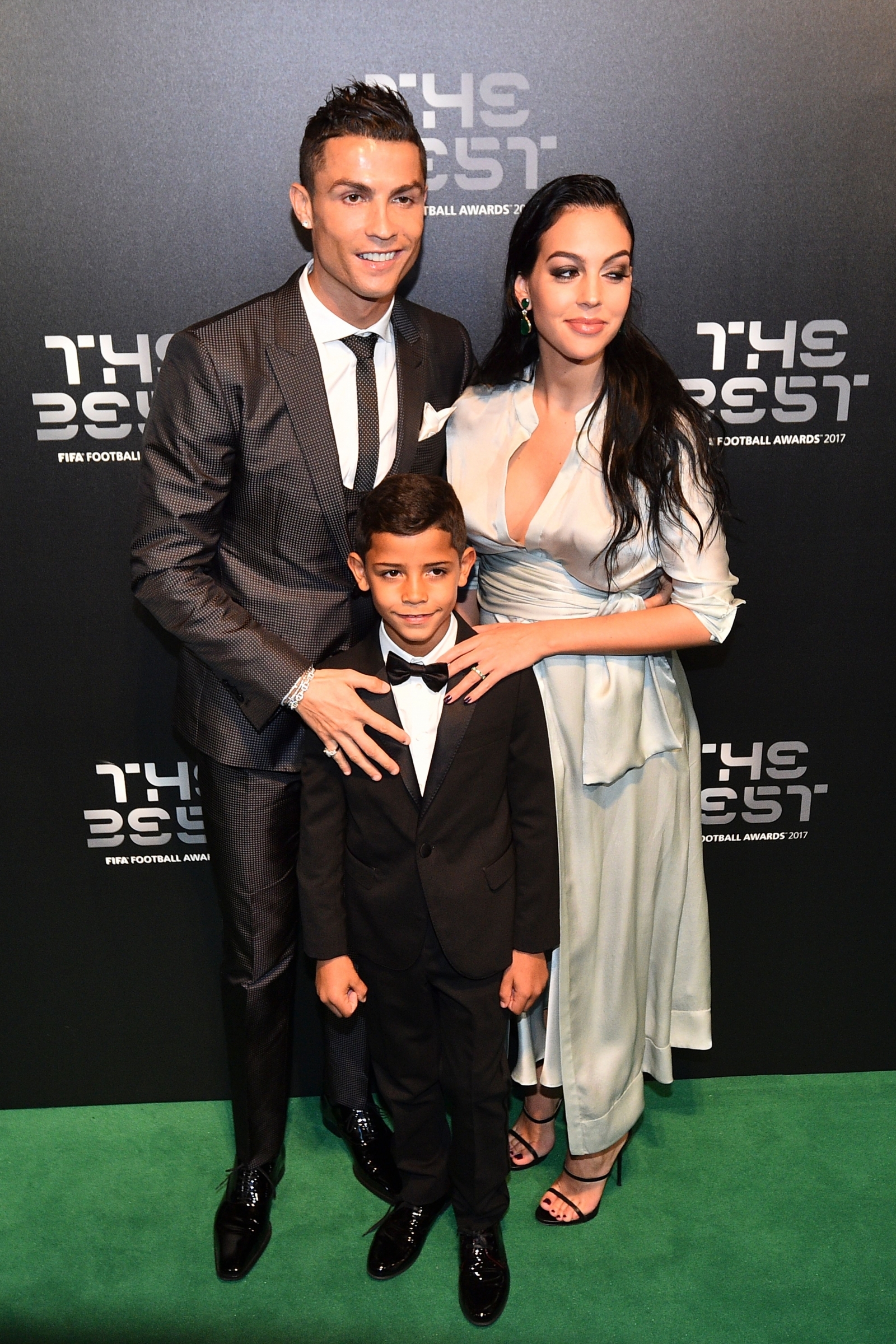 Cristiano Ronaldo Und Seine Familie DPHAP