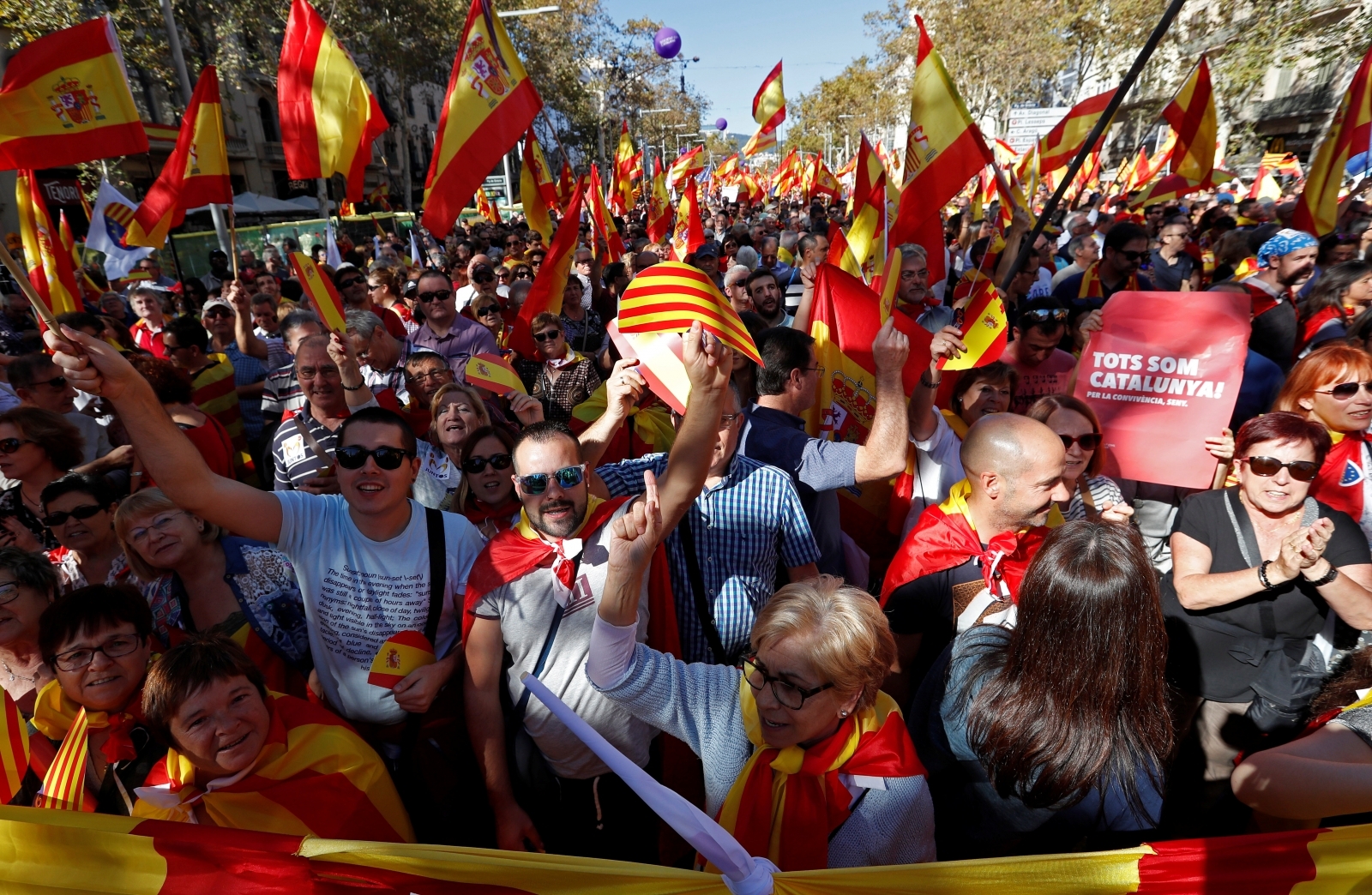 Will Spain Split? 'One Million' March In Barcelona For Unity As Crisis ...