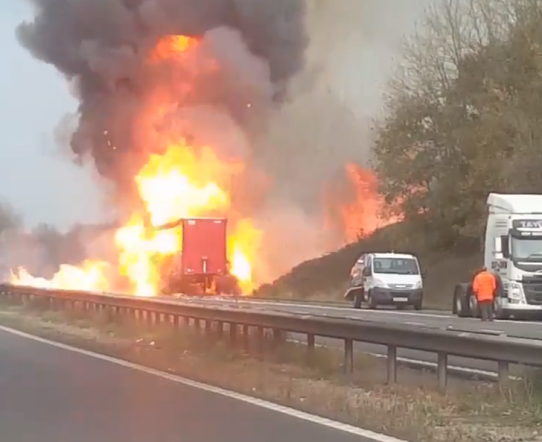 M1 motorway lorry fire