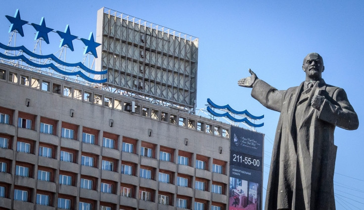 Russian Revolution Lenin monuments