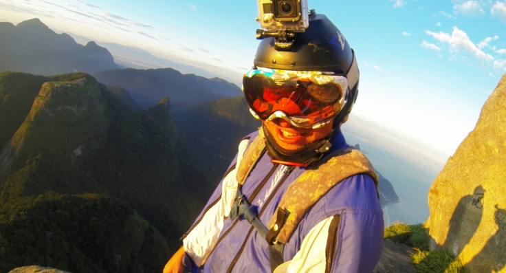 Alexander Polli in Pedra da Gávea, Brazil