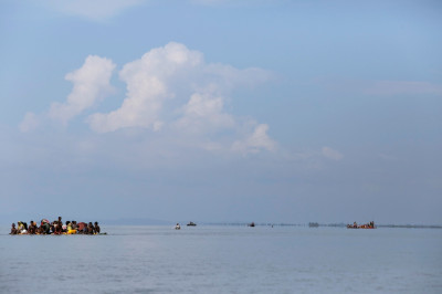 Rohingya Muslim rafts Myanmar Bangladesh