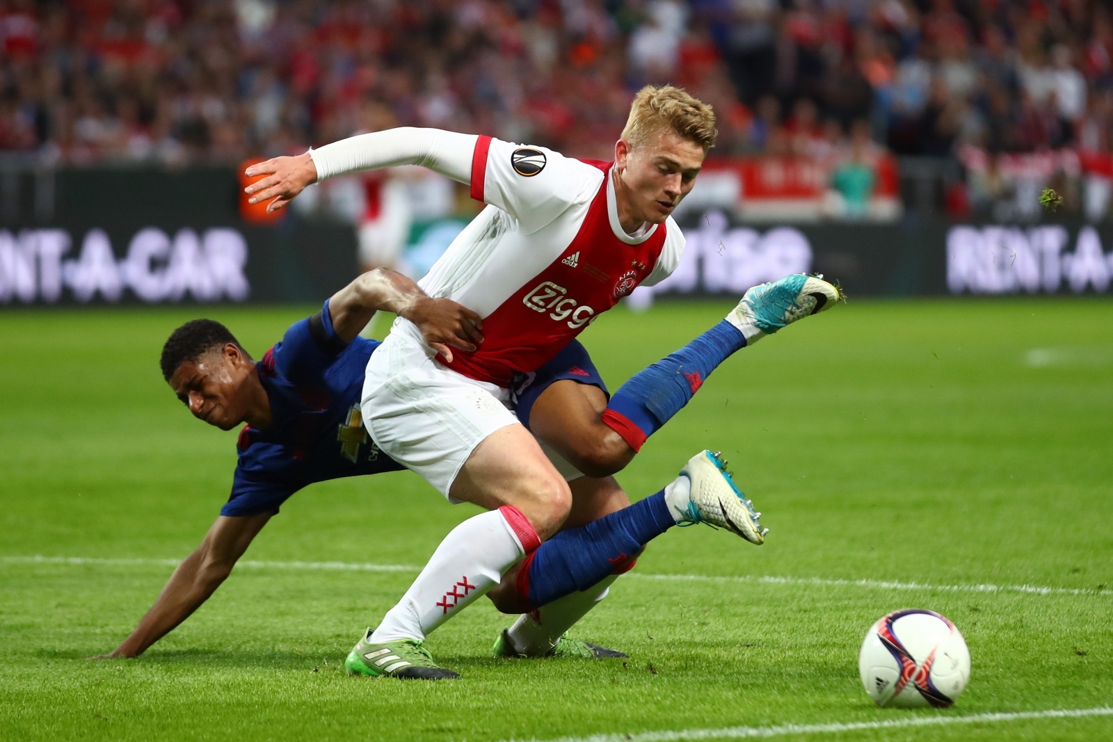 Barcelona told to forget signing Ajax defender Matthijs de Ligt in ...