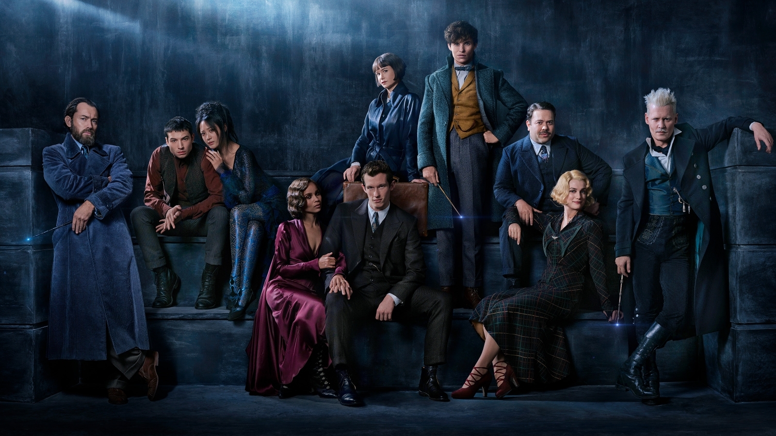 'Fantastic Beasts' Sequel Spoilers: Dumbledore To Finally Battle Grindelwald?
