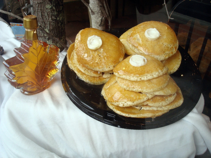 Maple syrup and pancakes