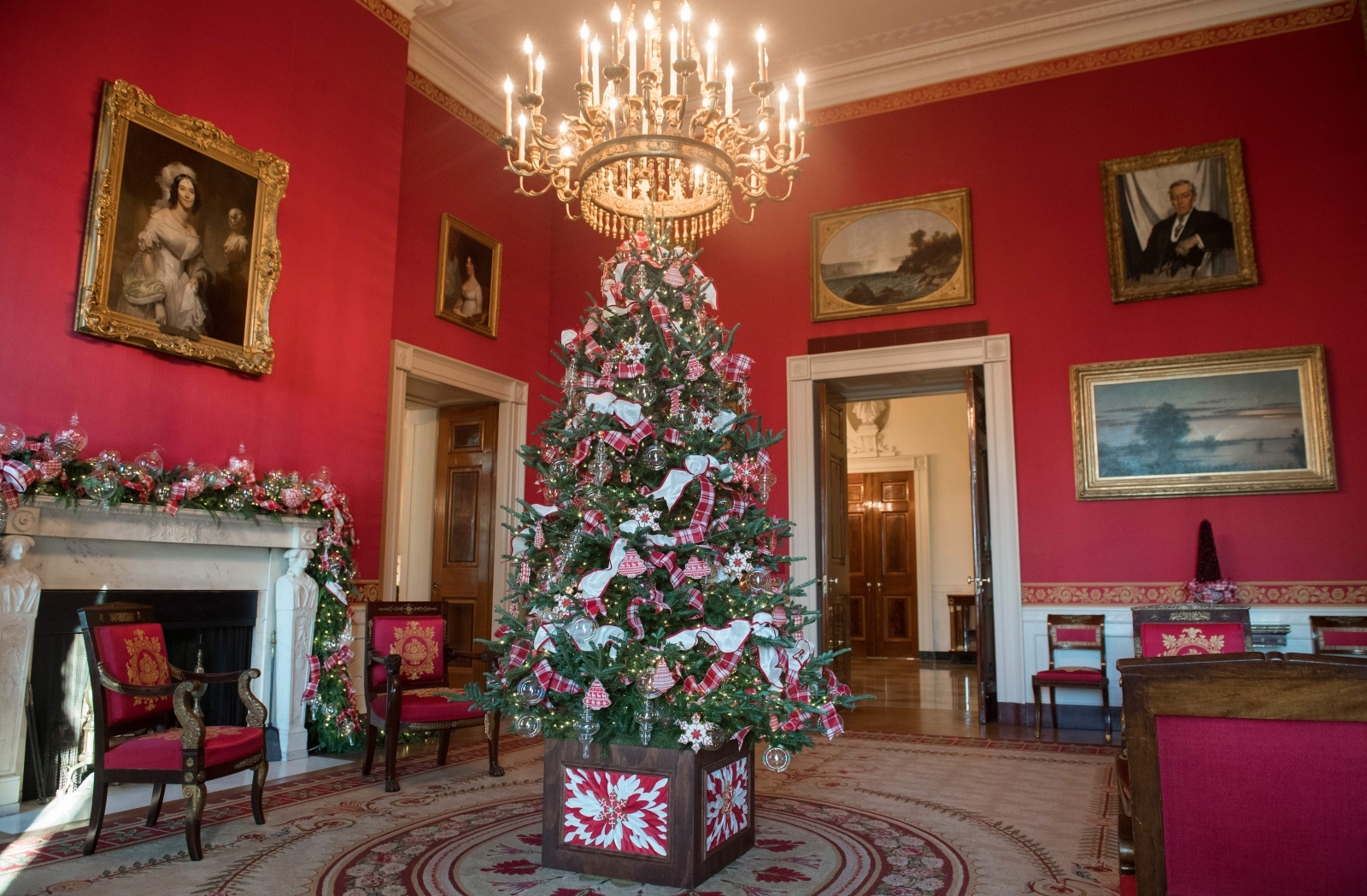 White House Christmas decorations 2017