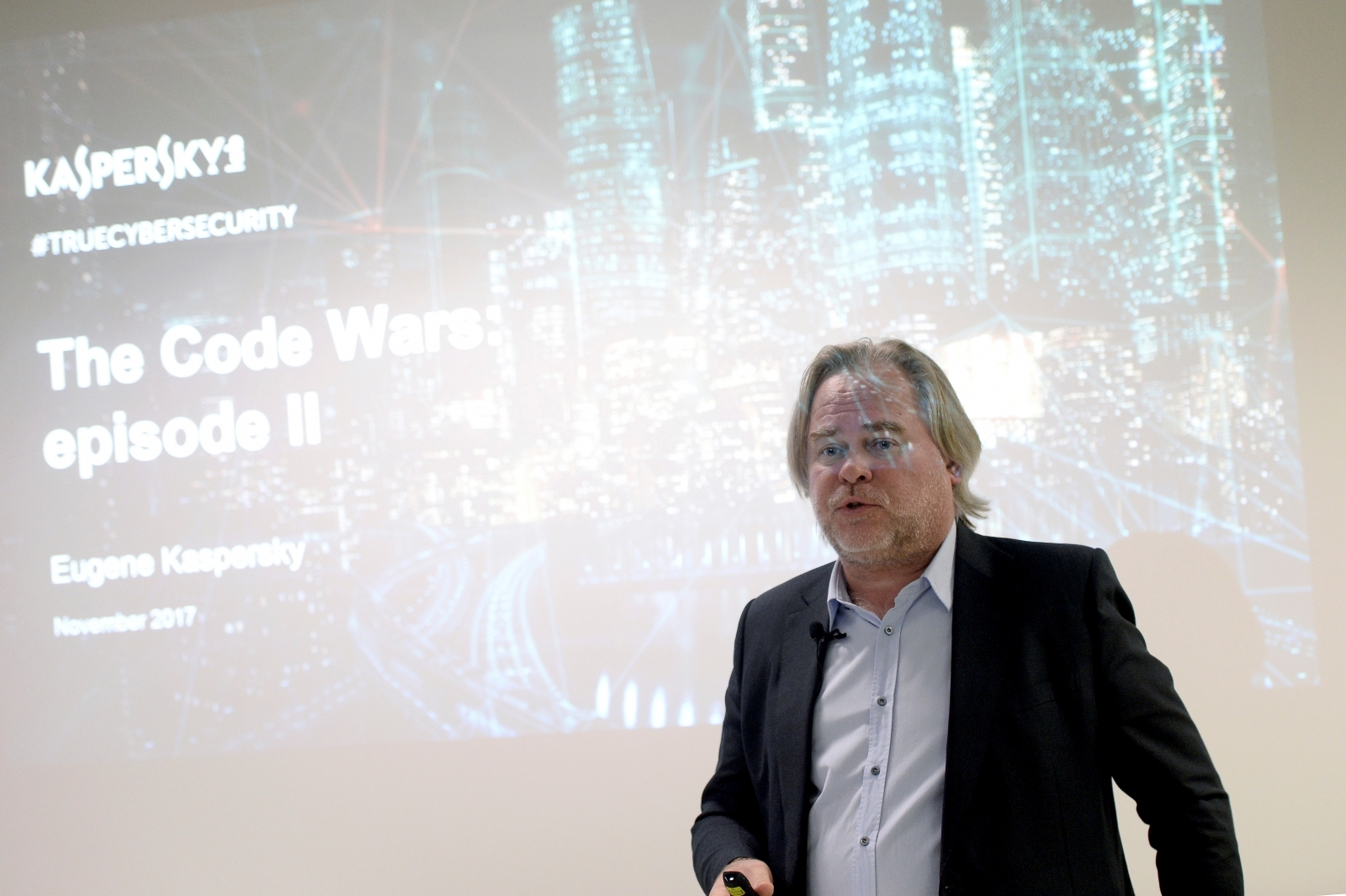 Eugene Kaspersky says he would abandon Moscow before spying, slams US