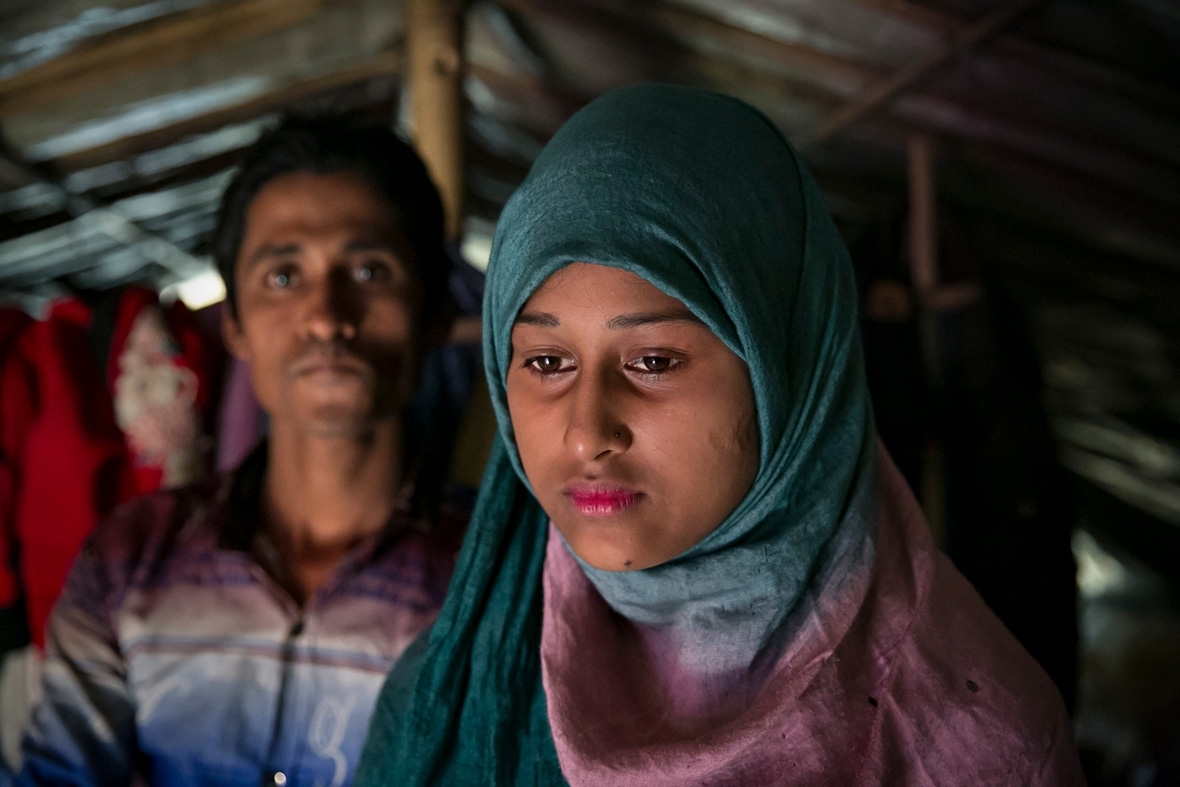 Poignant Photos And Stories Of Young Rohingya Girls Forced -8322