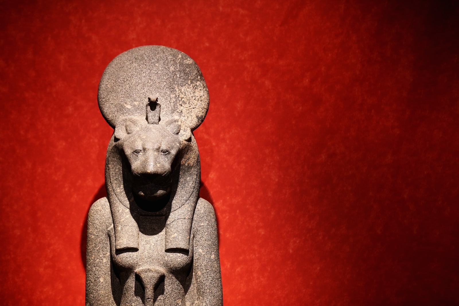 Ancient Statues Of The Lion Goddess Sekhmet Discovered In 3,500-year ...