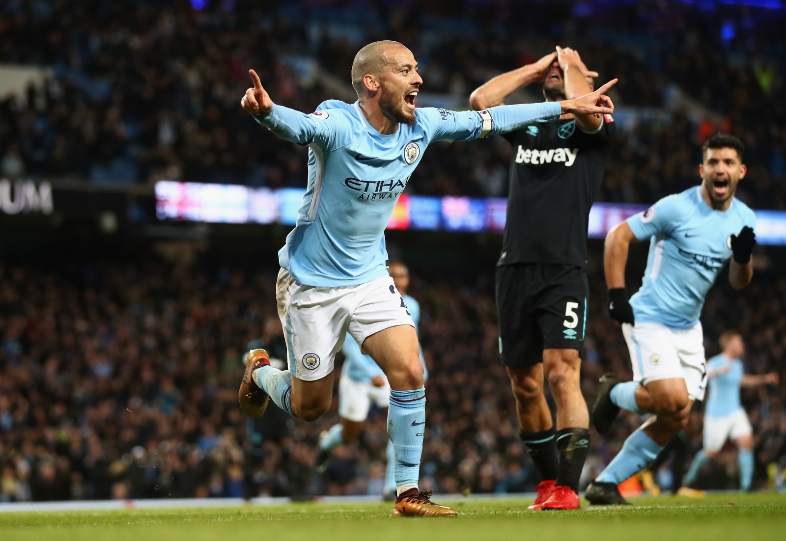 Manchester City's David Silva a doubt for Manchester United showdown ...