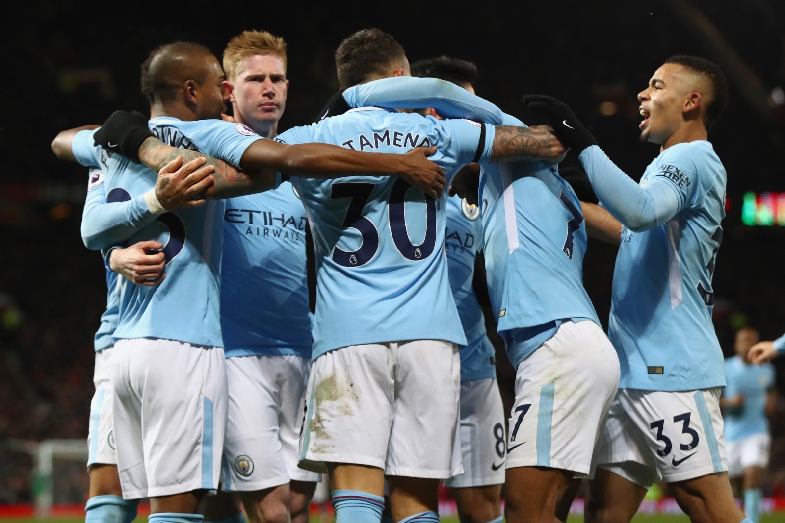 Manchester United 1-2 Manchester City: Otamendi and Silva ...