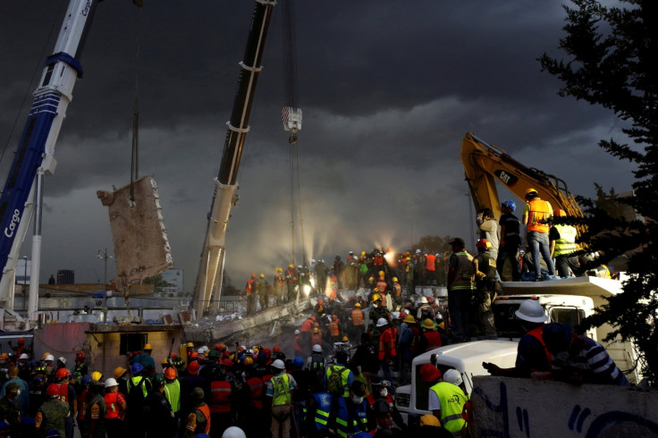 Reuters stories behind the news photos 2017