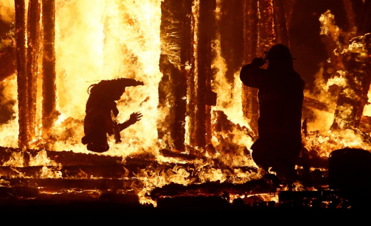 Reuters stories behind the news photos 2017