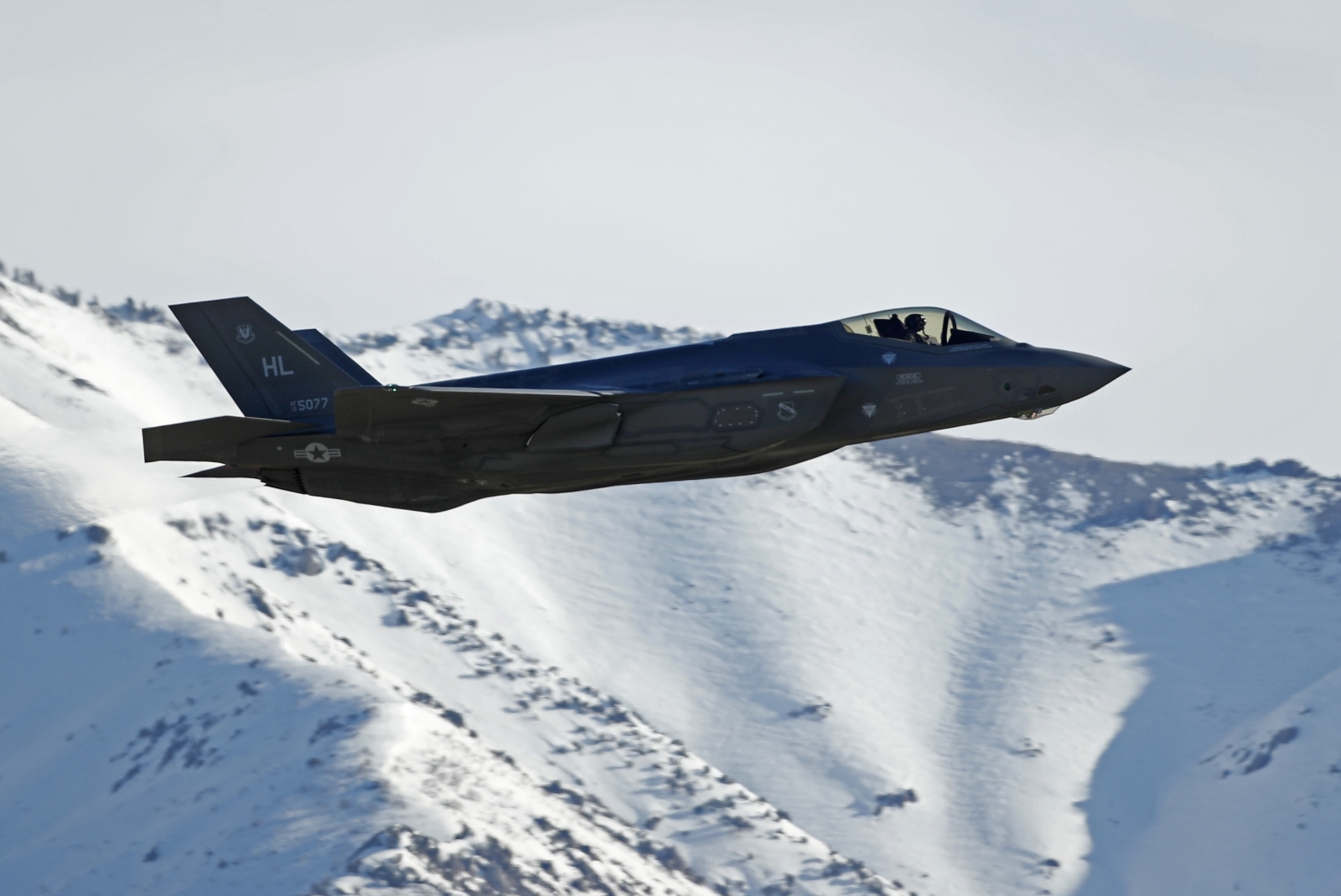 How the F-35 Joint Strike Fighter can be used to track and destroy ...