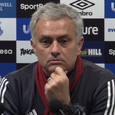 Mourinho Challenges Paul Scholes To Be As Successful As Him If He Becomes Manager