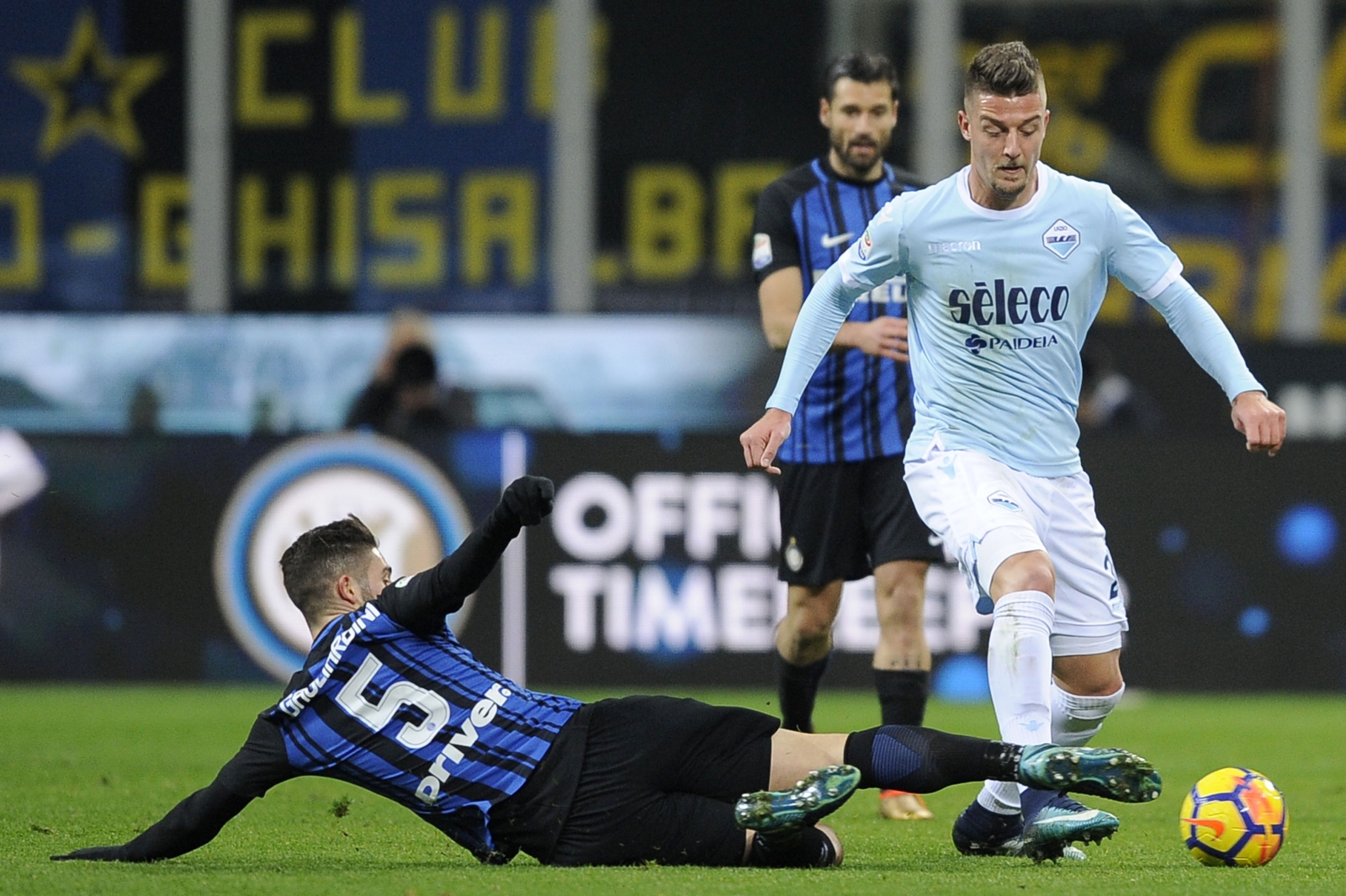 Manchester United And PSG Target Sergej Milinkovic-Savic Rules Out ...