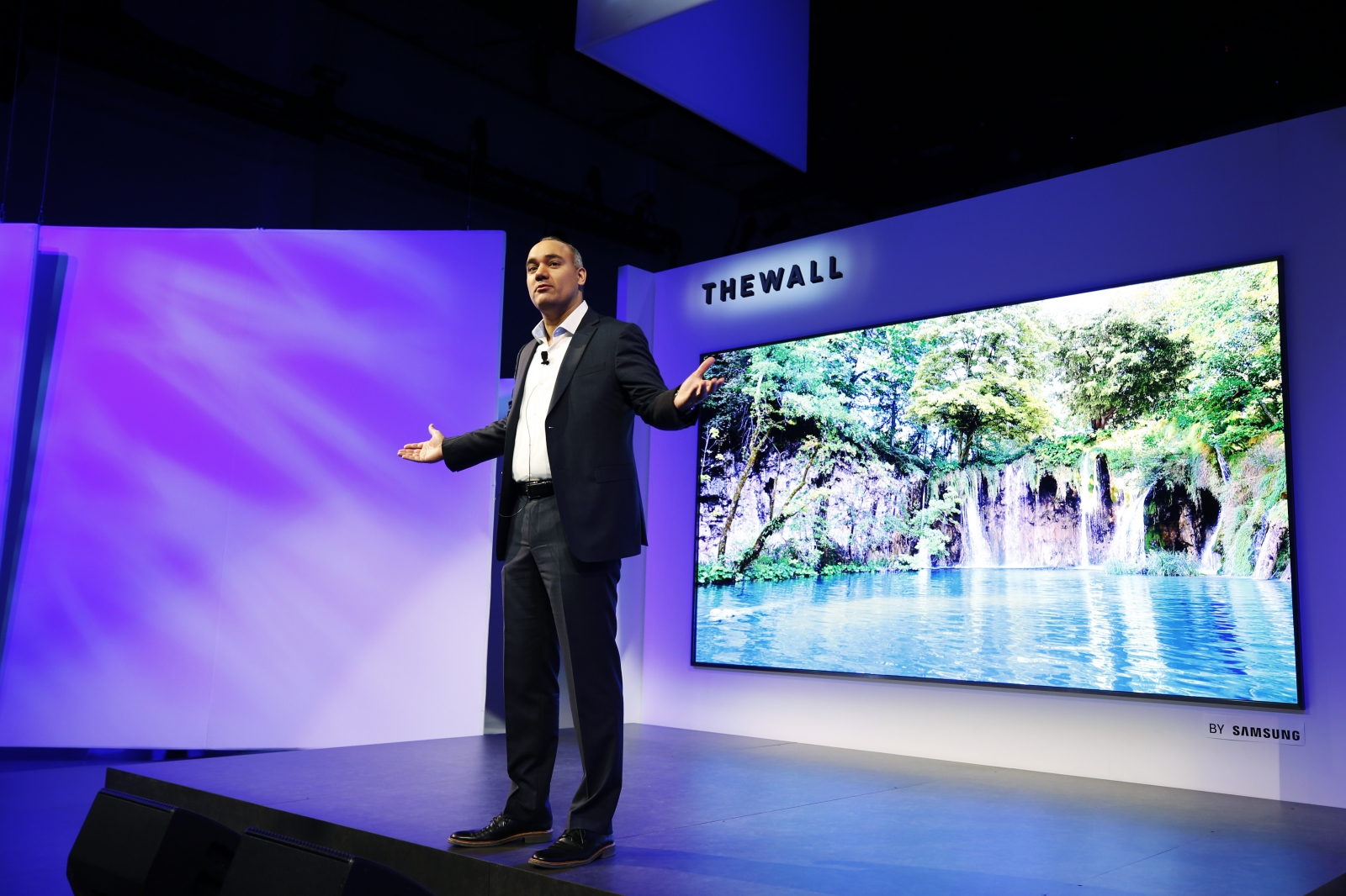 Samsung's The Wall Samsung's The Wall