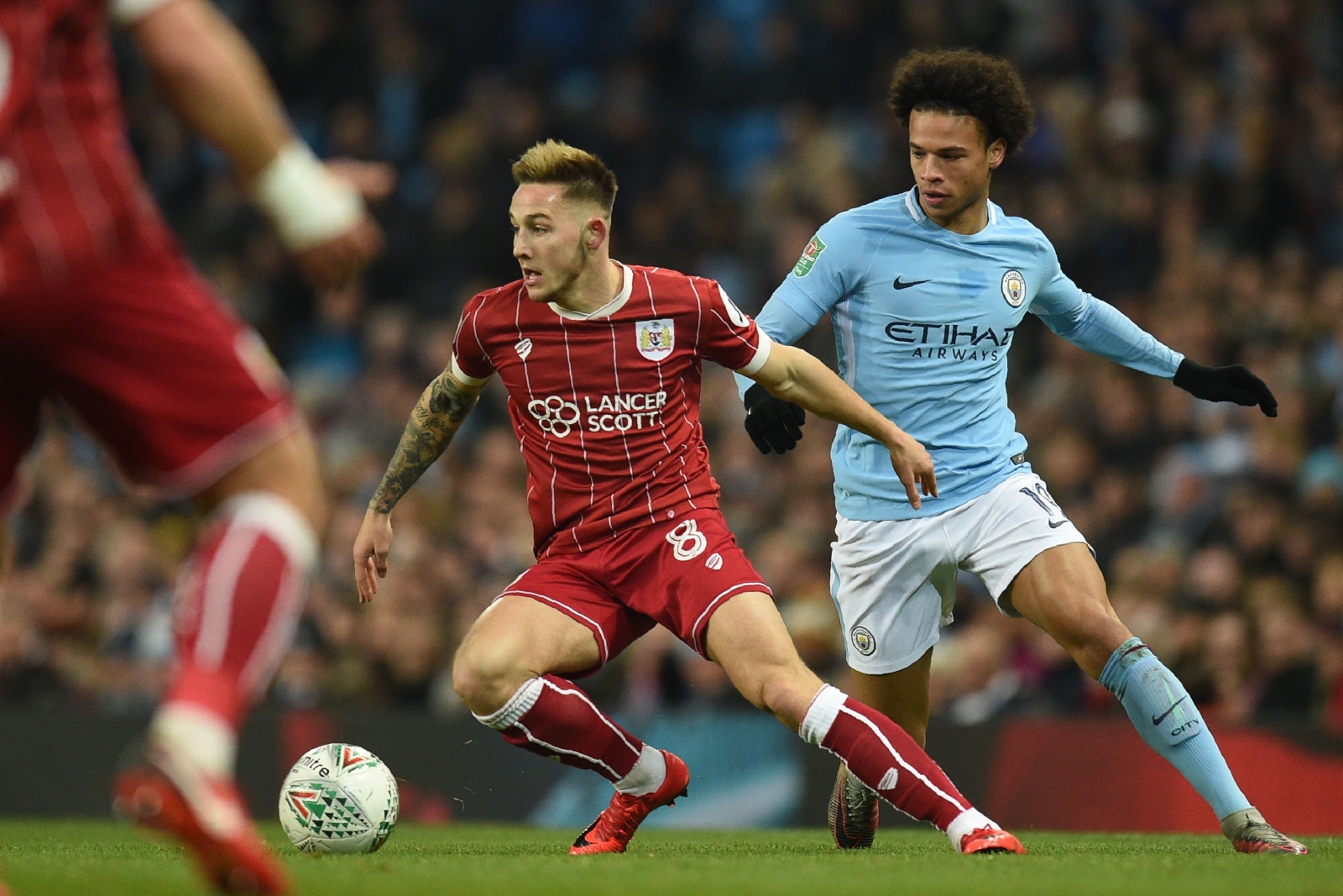 Sergio Aguero heads late winner as Manchester City deny brave Bristol City