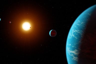 Citizen scientists find new planetary system