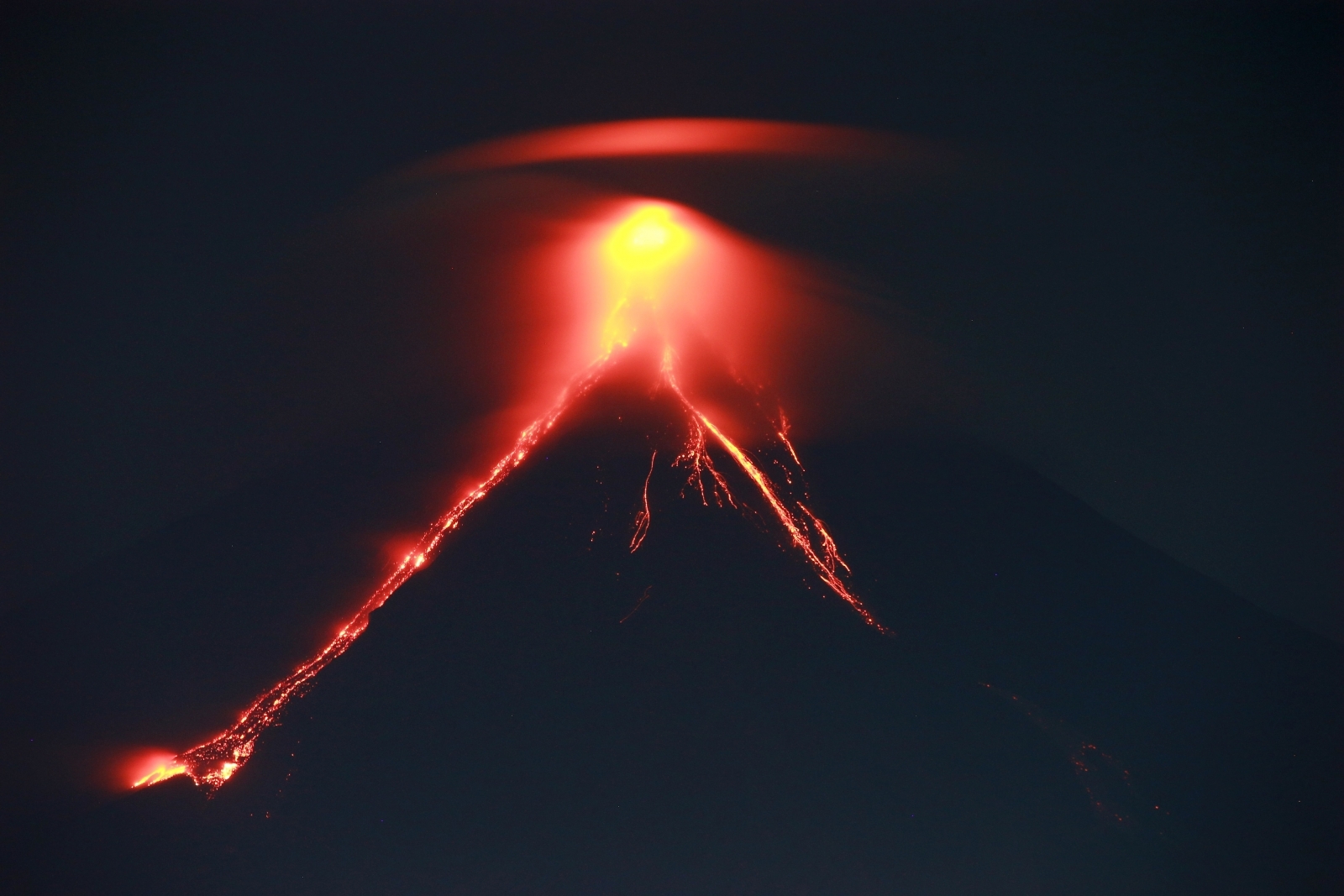 Watch: Mount Mayon creates spectacular display of lava and fire as ...