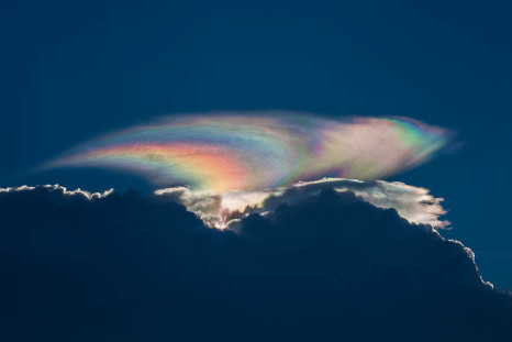 Cloud iridescence