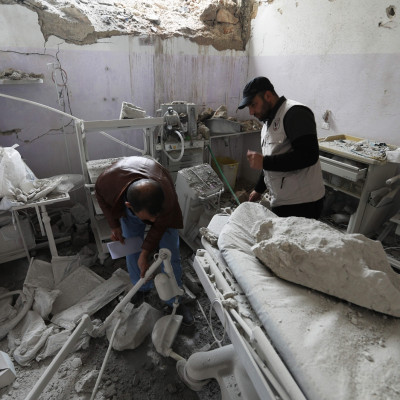Idlib hospitals markets bombed air strikes