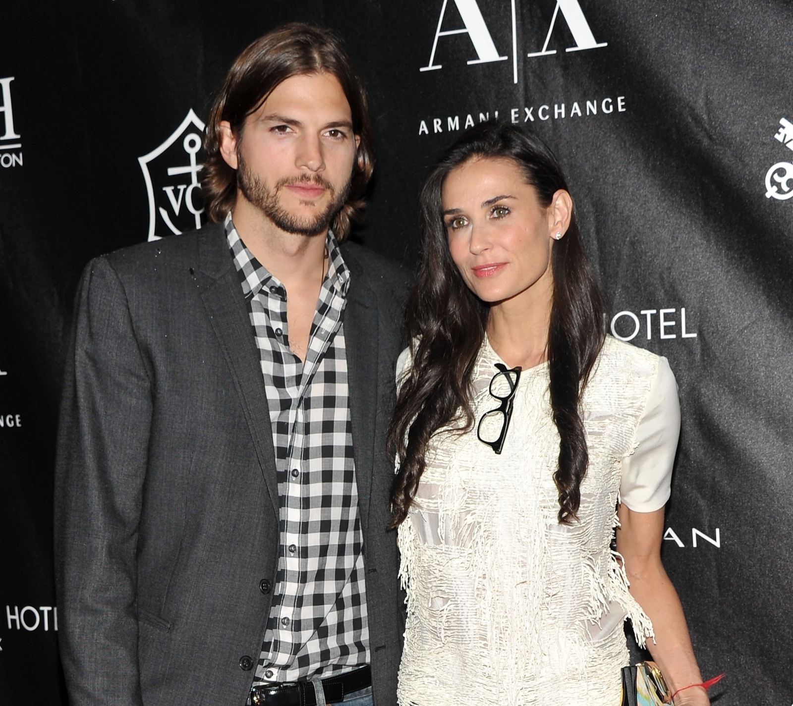 Ashton Kutcher reveals new details of Demi Moore divorce